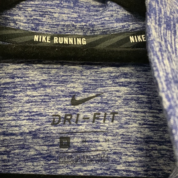 Men’s Nike Running Dri-Fit Quarter-Zip - Picture 2 of 5